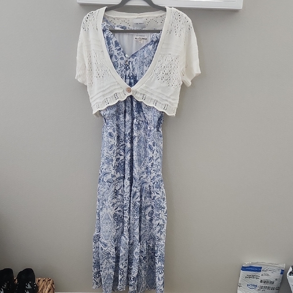 Wall Flower Blue Floral Maxi Dress with Cream Cardigan - Picture 1 of 6